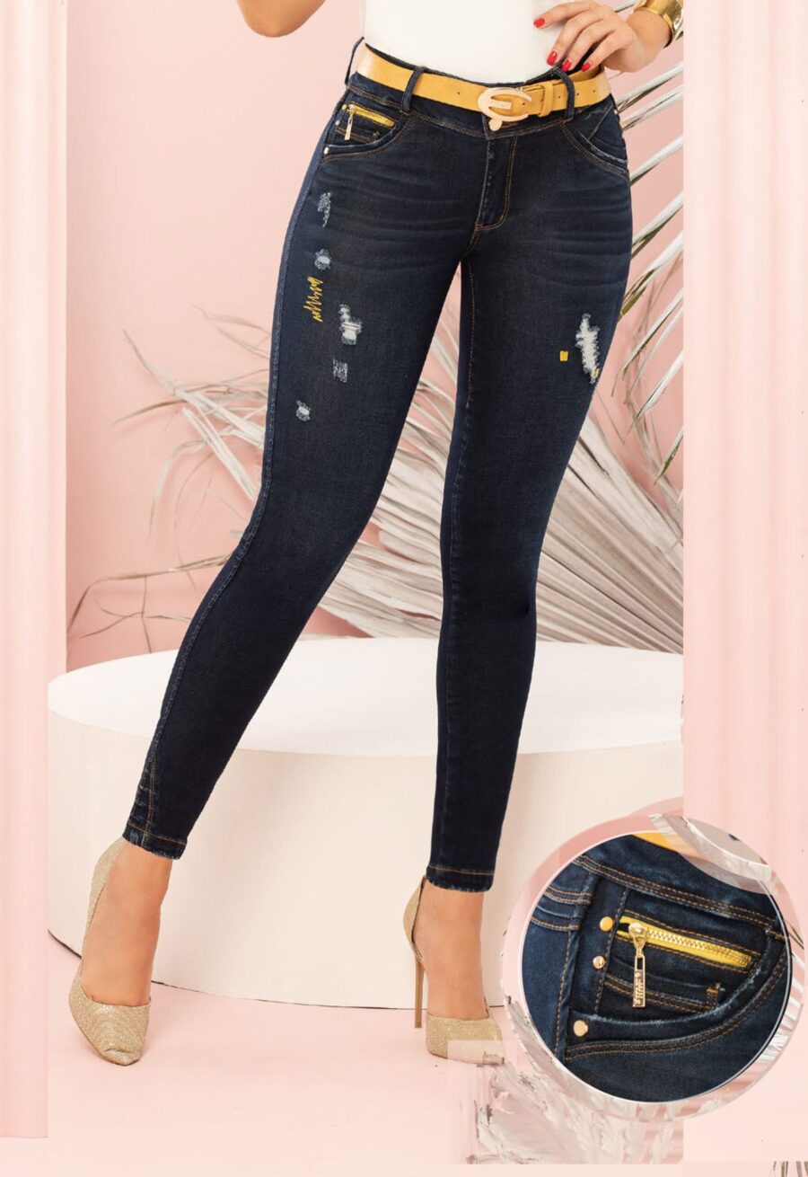 Jean Mujer con bordado (Cinturón Incluido) - Imagen 3