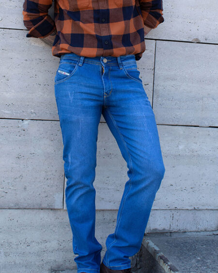 Jean Confort con bordado Slim Fit