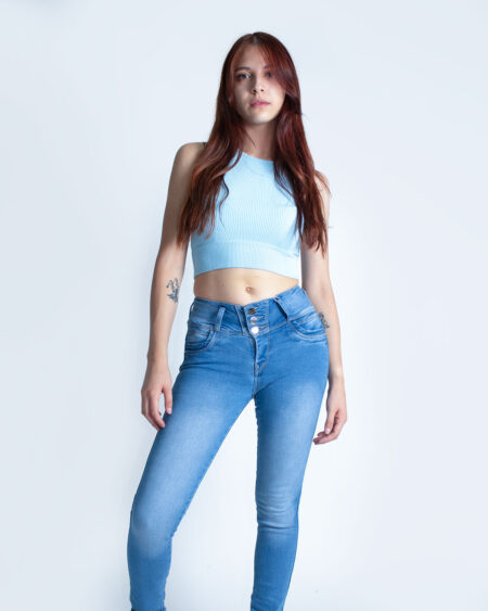 Jean Mujer Push-Up Pretina Ancha tres Botones